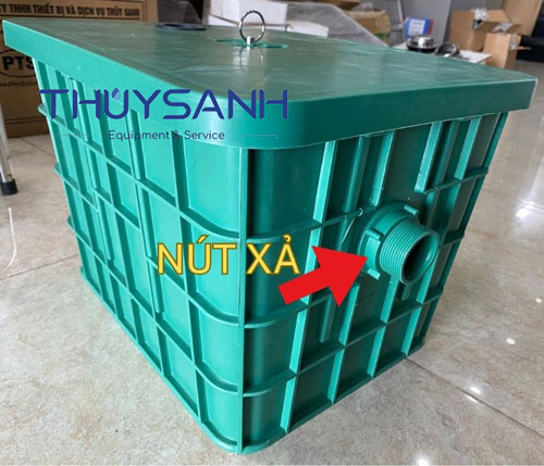 Nút xả của bể tách mỡ nhựa 3 ngăn 